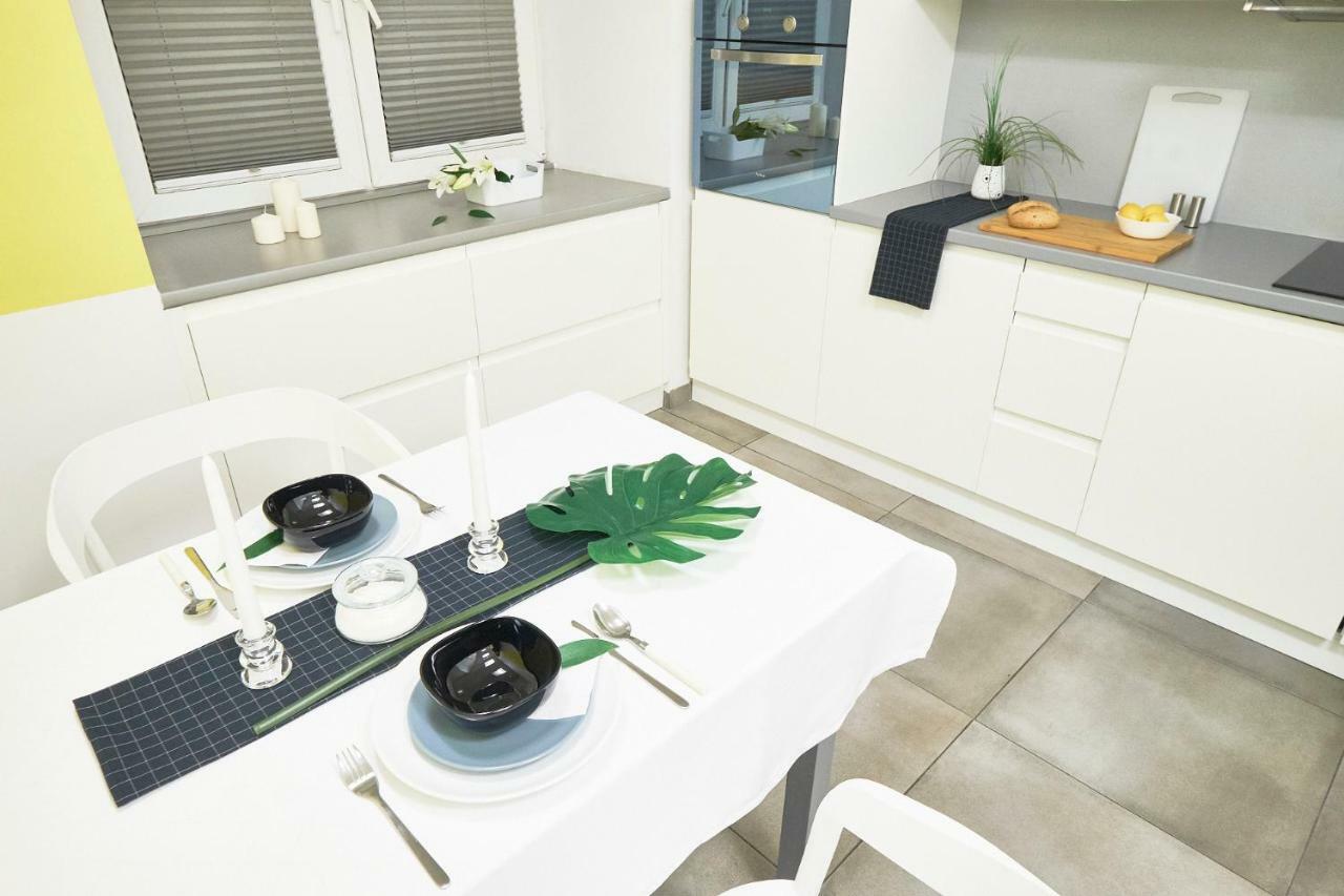 Xavier Boutique Apartment Varsovie Extérieur photo